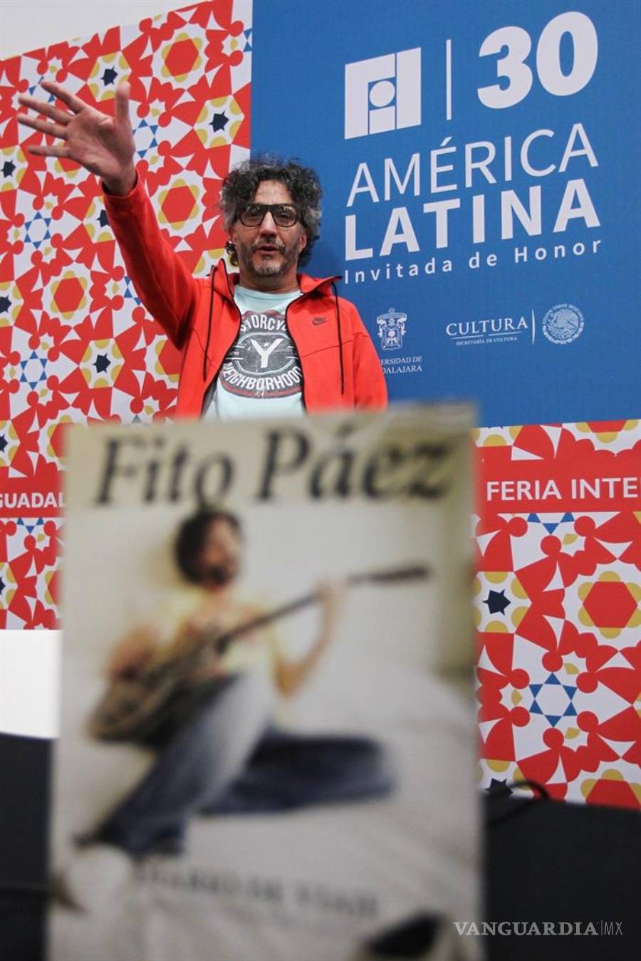 $!Un Fito Páez "pleno" muestra su "Diario de viaje" en la FIL de Guadalajara