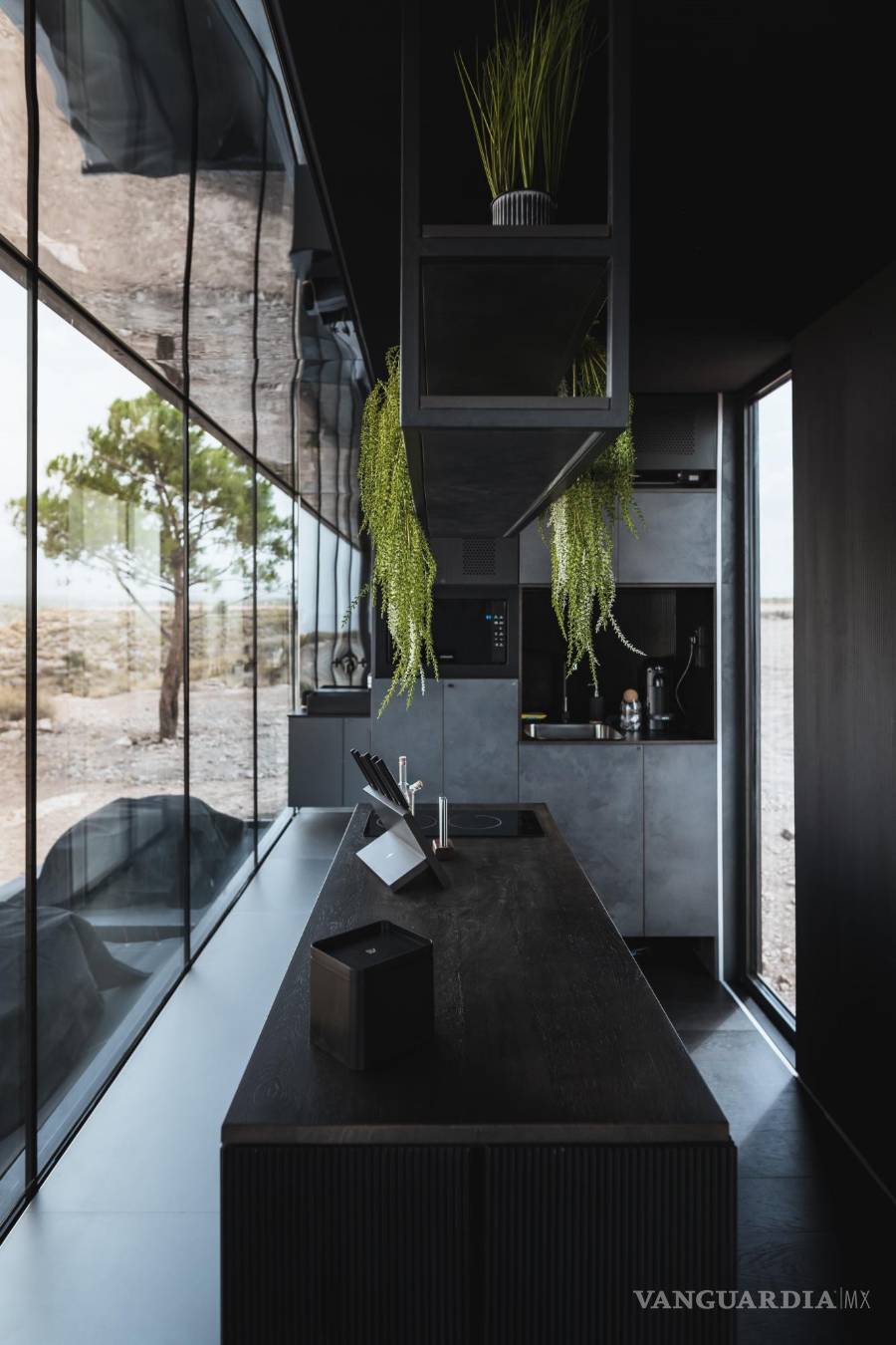 $!Interior del District Hive, cocina-comedor.