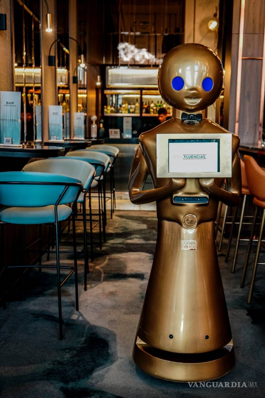 $!Robots, héroes anónimos en los hospitales contra la batalla contra el COVID-19