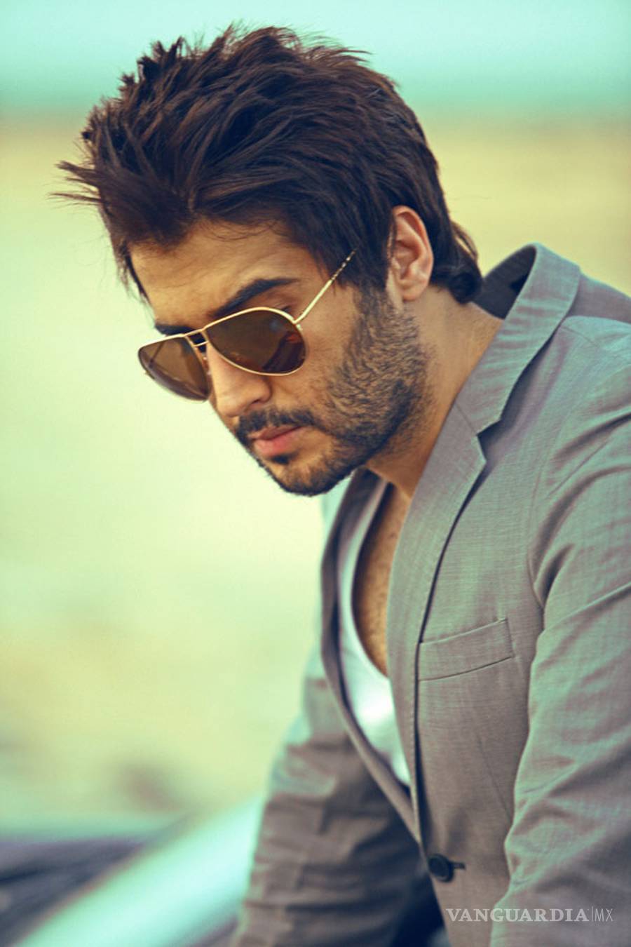 $!Es arrestado por guapo y 'llamar demasiado la atención del sexo femenino'