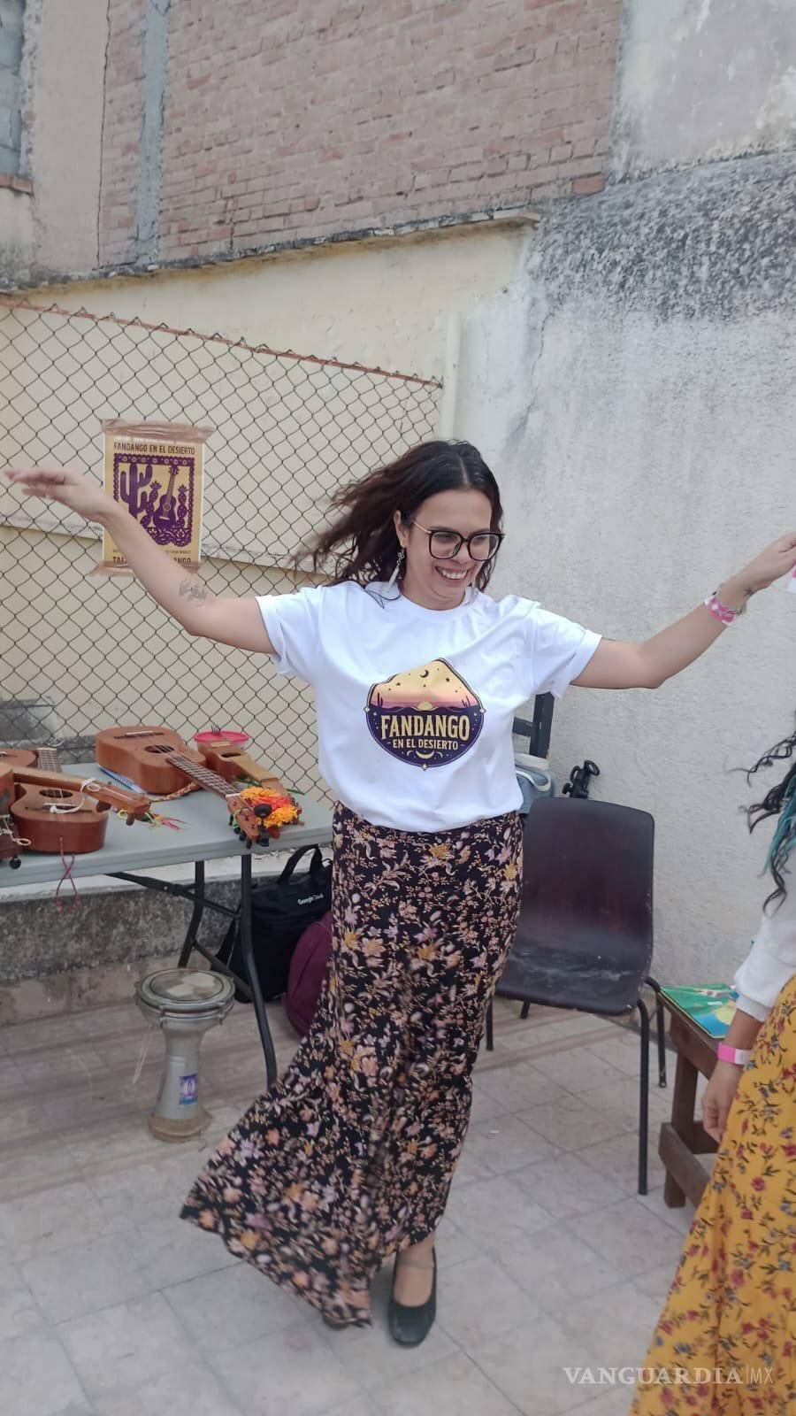 $!Halenia en el taller de zapateado en Casa Rosa Cultural, en noviembre del año pasado.