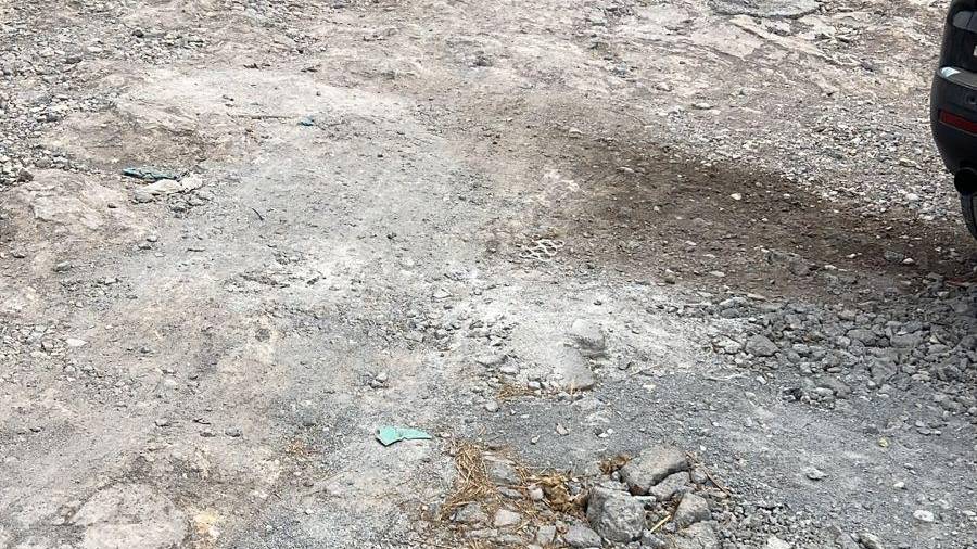 Piden la nivelación de caminos mientras avanza el proceso de regularización.