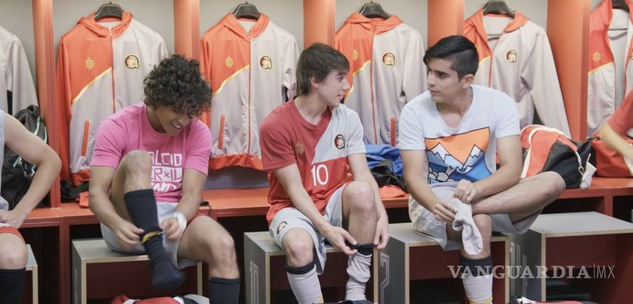 $!Disney se la juega, estrena “O11ce&quot; su primera serie juvenil con el fútbol como protagonista
