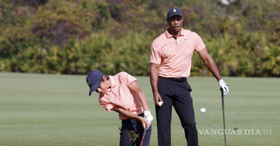 Tiger Woods regresa a los Greens con su hijo, Charlie Woods