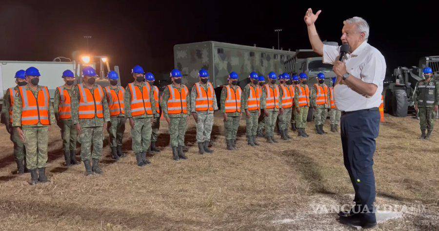 $!Pidió a los militares concluir en tiempo las obras, y defenderlas