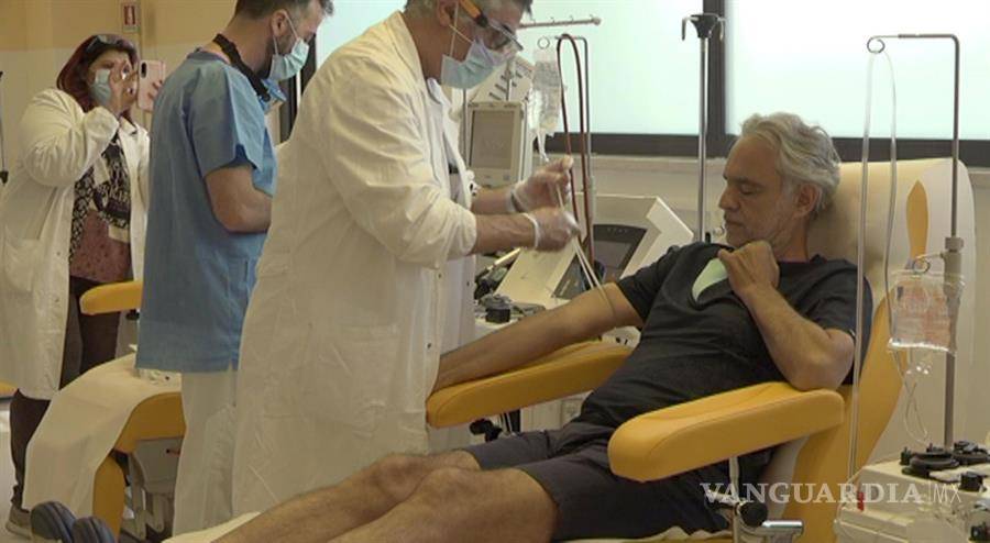 $!Andrea Bocelli dona su plasma para la investigación del coronavirus tras curarse de COVID-19