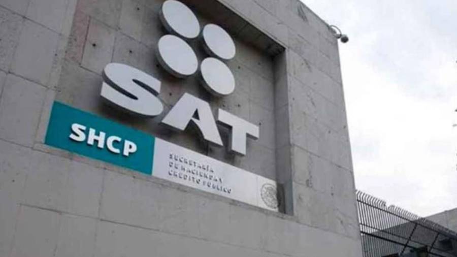 El SAT es el Servicio de Administración Tributaria en México, la entidad gubernamental encargada de la recaudación de impuestos y la fiscalización fiscal y aduanera.