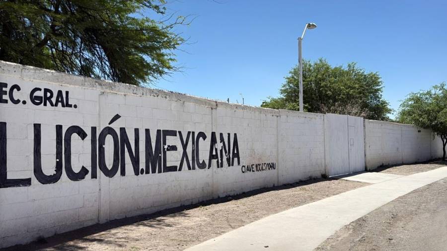 El caso generó inconformidad entre familiares y padres de familia, luego de que la presunta agresora fuera puesta en libertad, lo que ha detonado exigencias para reforzar la seguridad escolar.