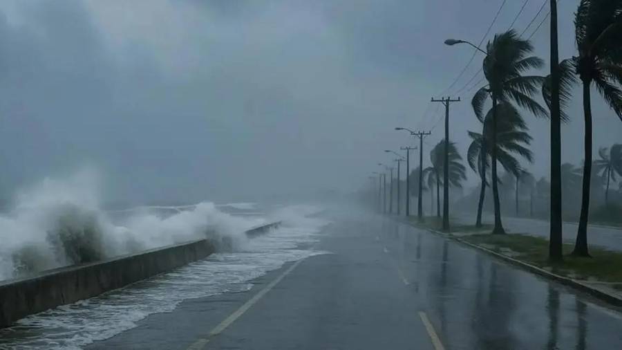 Un fenómeno climático conocido como “tormenta negra” podría provocar lluvias torrenciales, inundaciones y deslizamientos de tierra en varias regiones del país.