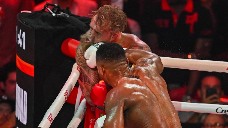 Jake Paul mostró en redes sociales la radiografía que confirma la doble fractura de mandíbula tras el nocaut recibido ante Anthony Joshua en Miami.