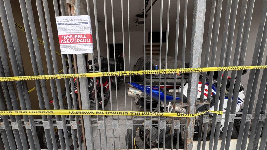 Elementos de distintas corporaciones participaron en la diligencia realizada en una vivienda de la colonia Virreyes Popular.