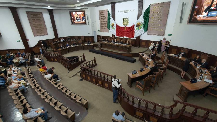 El Consejo General del IEC deberá discutir y, en su caso, aprobar la asignación de las nueve diputaciones de representación proporcional antes del próximo domingo.
