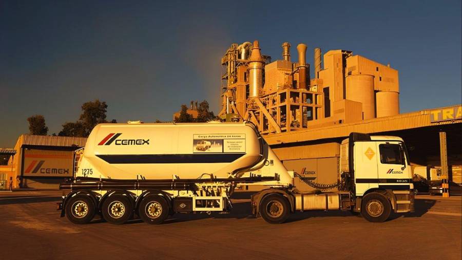 ”Nuestros sólidos resultados del segundo trimestre demuestran que nuestra transformación está generando resultados y cobrando impulso”, manifestó el director general de Cemex.
