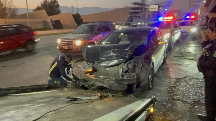 Los daños materiales fueron considerables, aunque no se reportaron personas lesionadas.