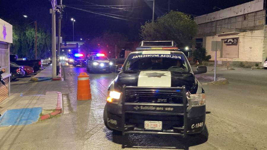 Elementos de la Policía Municipal desplegaron el operativo durante la madrugada en sectores del sur y poniente de Saltillo.