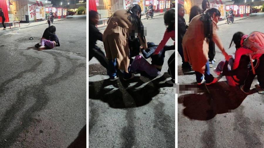 Una mujer intervino para separar a las jóvenes en medio del enfrentamiento registrado antes de las 07:20 horas.