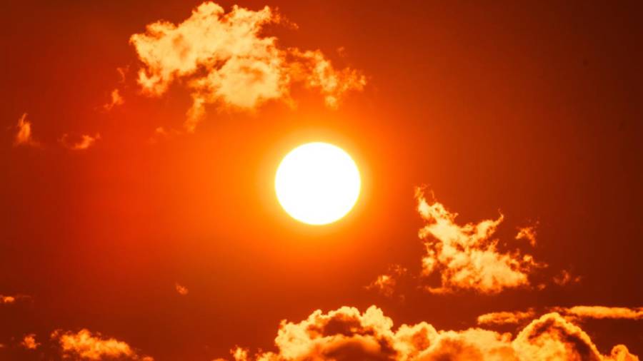 Las olas de calor 2026 perfilan un escenario crítico en México, con temperaturas que podrían alcanzar hasta los 50 grados en diversas regiones. Autoridades advierten impactos en salud, servicios y calidad del aire.