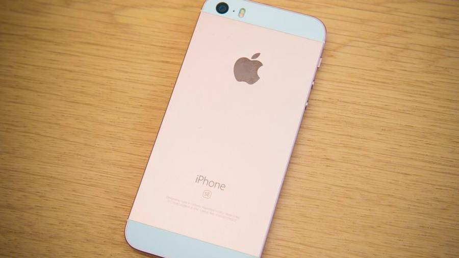 Apple tendrá dos nuevos iPhone SE este año