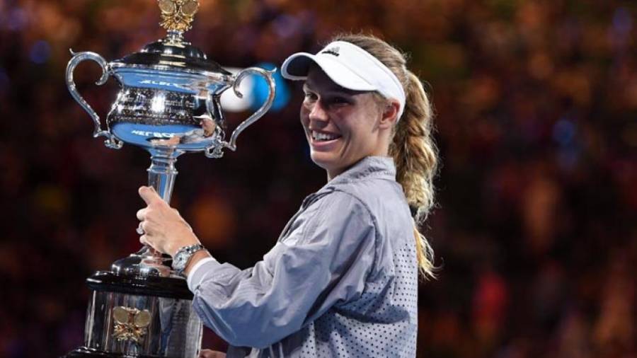 Wozniacki, campeona del Abierto de Australia; logró su primer título de Gran Slam