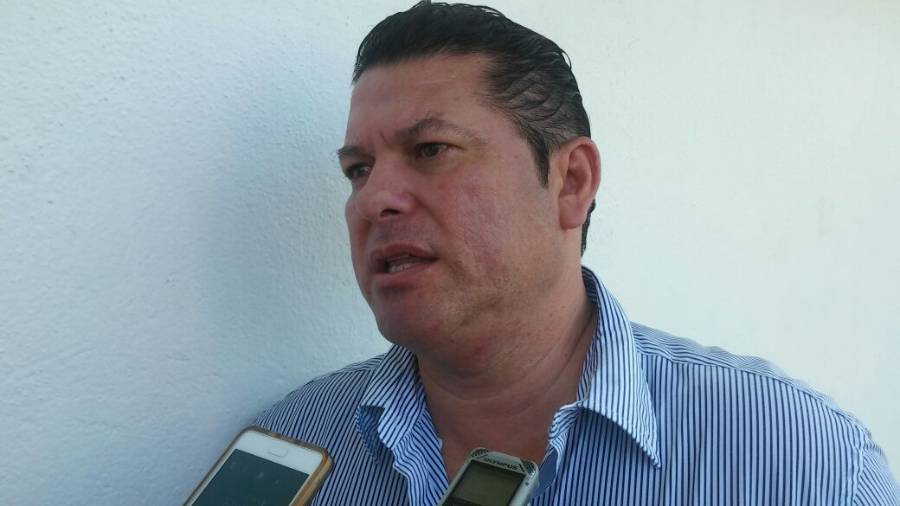 Asesinan a rector de universidad de Tabasco durante emboscada