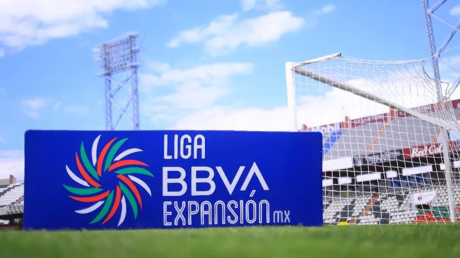Futbolistas de la Liga de Expansión exigen a la Federación Mexicana de Futbol explicar por qué no se restableció el ascenso y descenso tras concluir el plazo de cinco años.