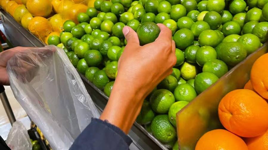 El INEGI reportó que la inflación anual en México llegó a 4.02% en febrero de 2026, superando el objetivo del Banco de México.