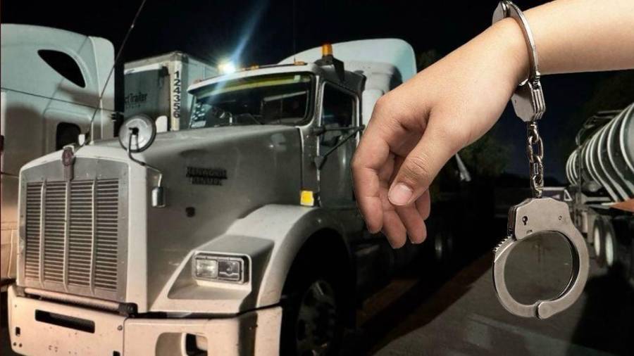 El conductor no pudo acreditar con documentos el legal traslado de la mercancía, por lo que el cargamento quedó bajo resguardo de la FGR.