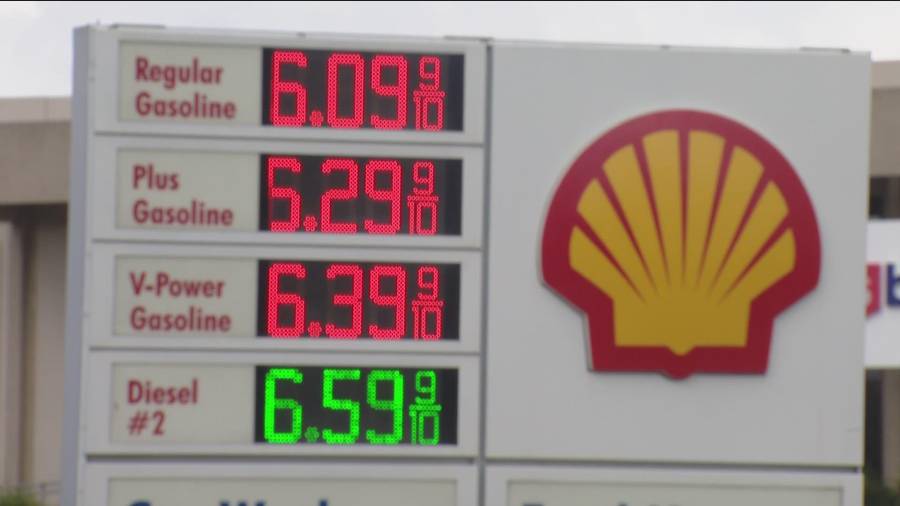 Los precios de la gasolina se han disparado en las últimas semanas, en Eagle Pass, al igual que en el resto de los Estados Unidos.
