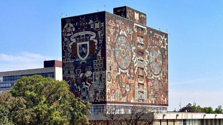 La UNAM aplicará un examen presencial a aspirantes aceptados y a quienes alcanzaron el puntaje mínimo histórico para verificar el proceso de admisión.