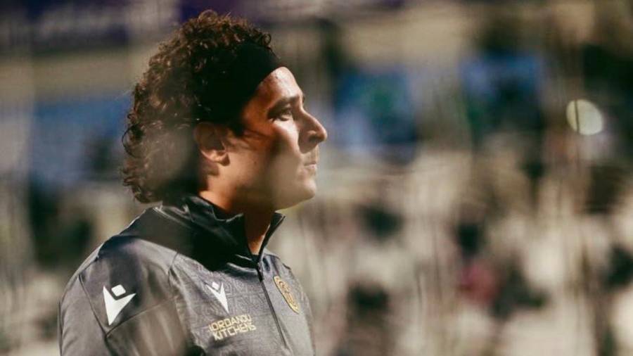 Guillermo Ochoa defendió la portería del AEL Limassol en el duelo celebrado en Limassol, Chipre, donde el APOEL FC se impuso 3-2 en la jornada 24 del campeonato chipriota.