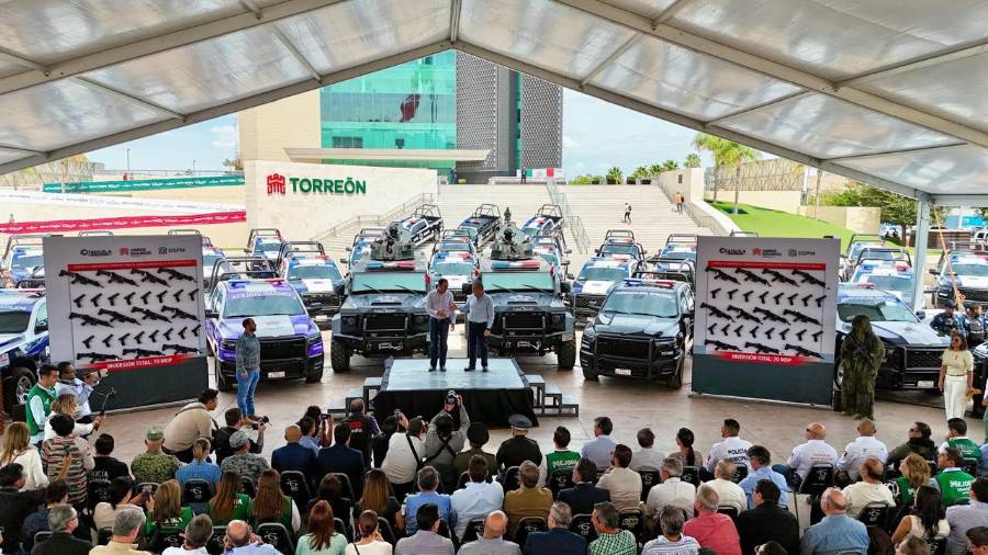 Con la incorporación de 40 nuevas unidades, la flotilla operativa de la policía local ascendió a 290 vehículos en servicio.