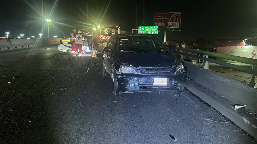 Elementos de Tránsito Municipal detuvieron al presunto responsable del accidente, quien presentaba aliento alcohólico al momento de la intervención de las autoridades.
