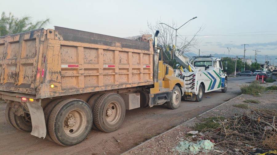 El camión de carga fue decomisado por las autoridades.