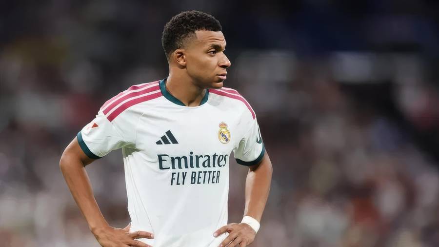 La lesión de rodilla sufrida con Francia desató una tormenta alrededor del delantero, pero el panorama cambió en las últimas horas: Mbappé ya volvió a entrenar con el grupo.
