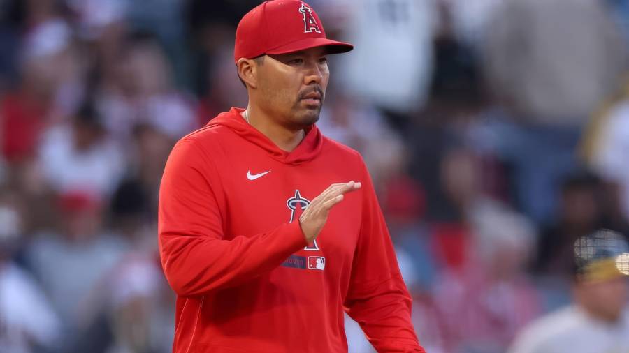 La directiva de los Angels rechazó seguir con Suzuki y ya busca nuevo mánager, aunque le ofreció permanecer en la organización como asistente especial.