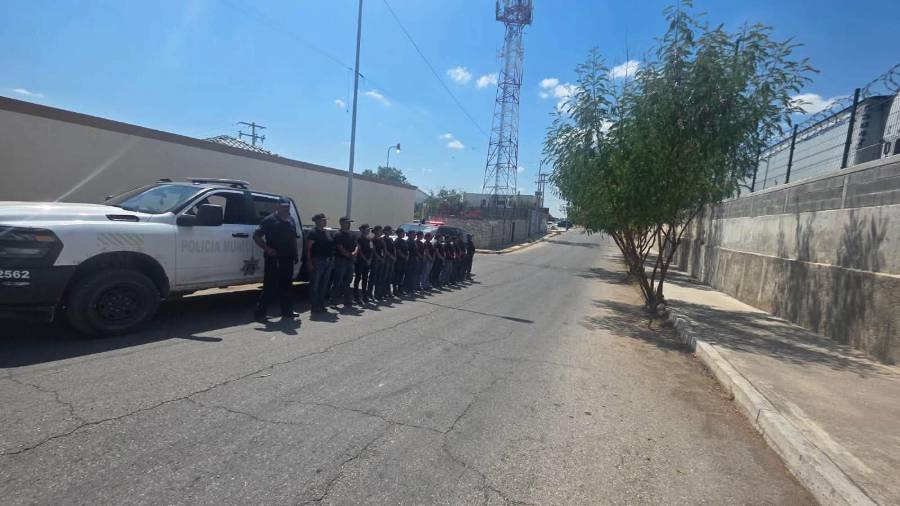 Un policía y un cadete enfrentarían la baja luego de obtener resultados positivos en una prueba antidoping en la Policía Municipal de Piedras Negras.