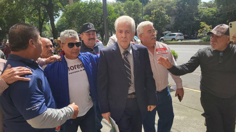 Arturo Domínguez Arteaga ofreció mil 400 millones de dólares por AHMSA, pero aún debe cumplir con el depósito de garantía requerido.