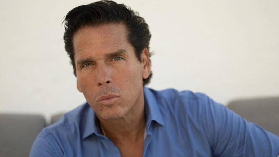 El actor y empresario advirtió que demandará a la periodista calumnias.