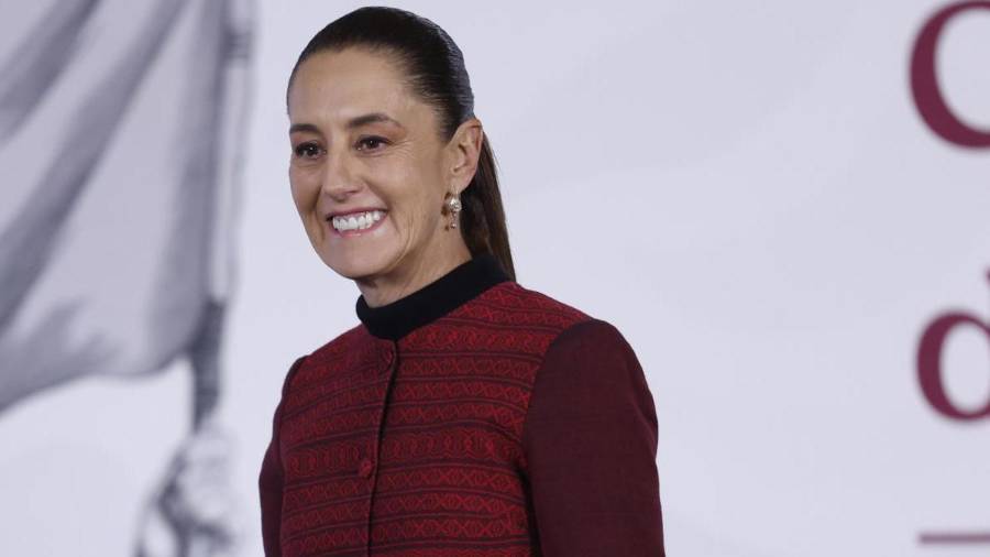La presidenta Claudia Sheinbaum informó que, una vez concluido el Mundial 2026, el Gobierno Federal abrirá un proceso de información y discusión sobre la inteligencia artificial (IA) en México.