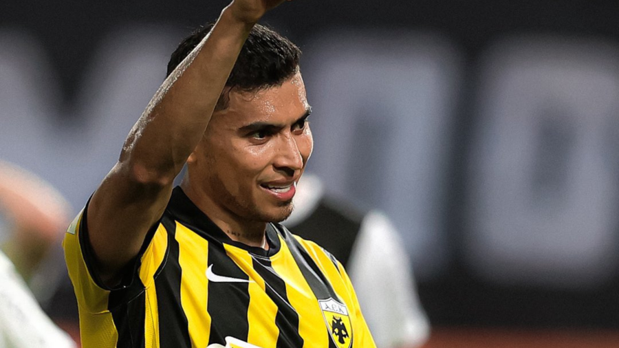 Orbelín Pineda fue el mexicano más destacado del fin de semana en Europa al marcar y ser elegido MVP en la victoria del AEK Atenas.