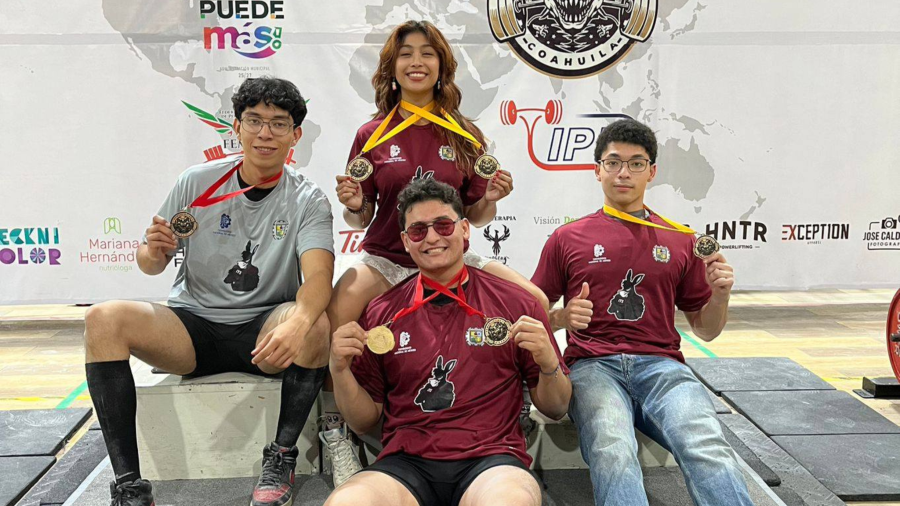 El equipo de powerlifting del TecNM – Instituto Tecnológico de Saltillo tuvo una actuación relevante en el Campeonato Estatal celebrado en Torreón, al obtener una medalla de oro, dos de bronce y un cuarto lugar.