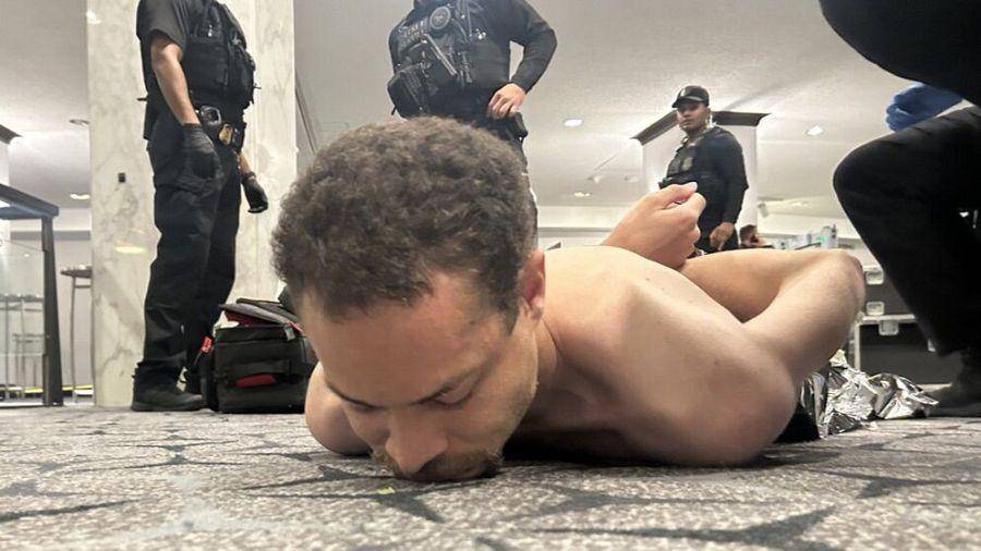 Cole Allen intentó irrumpir a la Cena de corresponsales para agredir a funcionarios públicos.