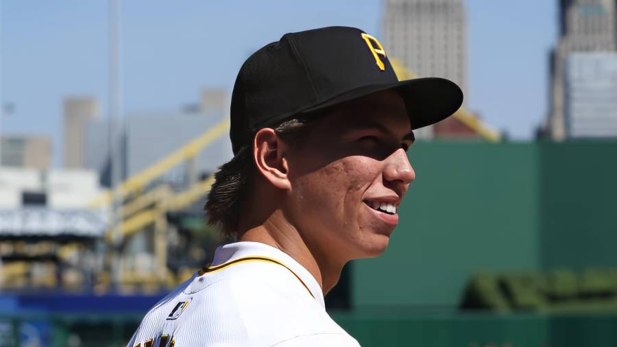 El lanzador de los Pittsburgh Pirates sueña con debutar en las Grandes Ligas antes de cumplir 21 años.