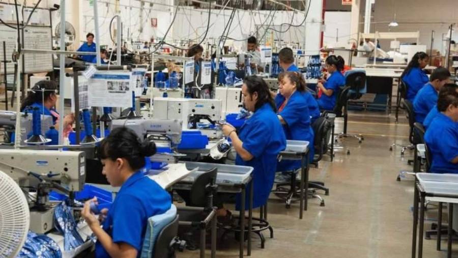 El Programa de la Industria Manufacturera, Maquiladora y de Servicios de Exportación (IMMEX) tiene como objetivo disponer de estadísticas de corto plazo de la economía nacional.