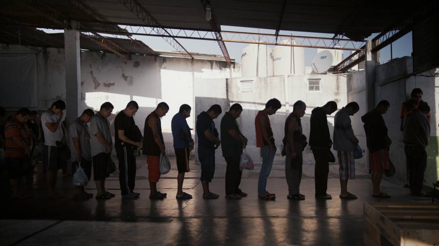 La activó el protocolo de suspensión obligatoria del establecimiento.