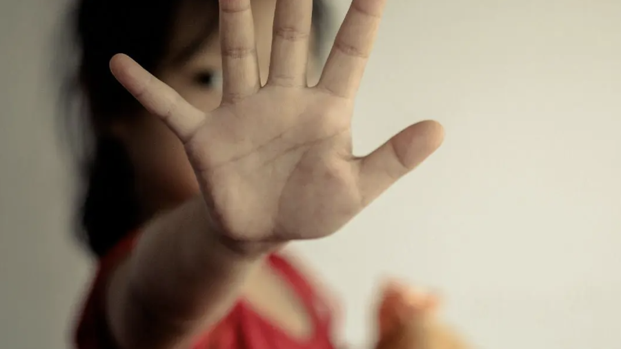 El caso fue canalizado al Ministerio Público y podría ser atraído por la Fiscalía General del Estado, al tratarse de un delito grave que involucra a niñas de 8 y 11 años de edad.