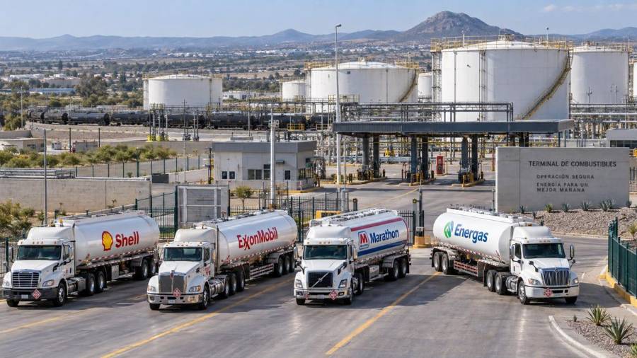 Shell, ExxonMobil, Marathon Petroleum y Energas utilizan regularmente la terminal intervenida, aunque su presencia no significa que sean propietarias del combustible asegurado.