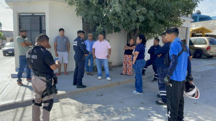 Habitantes del sector señalaron que los hechos delictivos han ocurrido en varias ocasiones, lo que ha generado preocupación y molestia entre las familias que viven en la colonia.