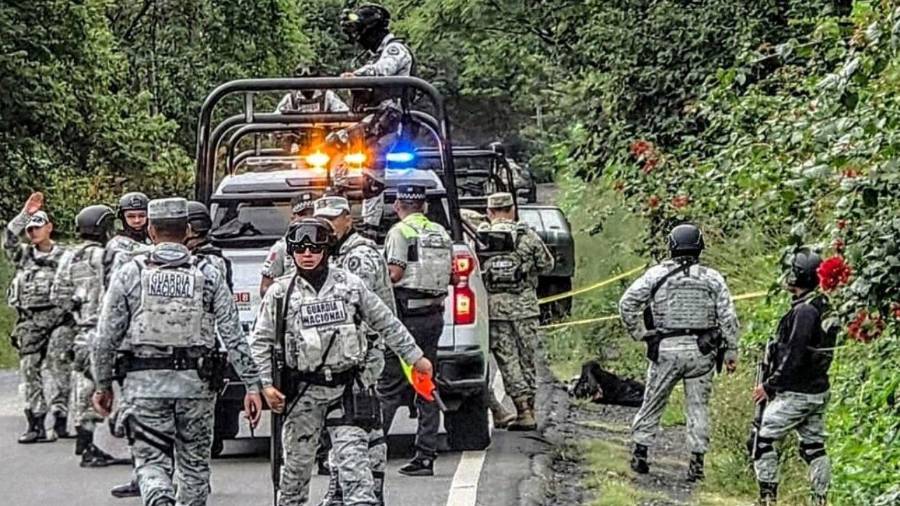 Encuentran a tres jóvenes asesinados en la carretera Cuernavaca-Cuautla