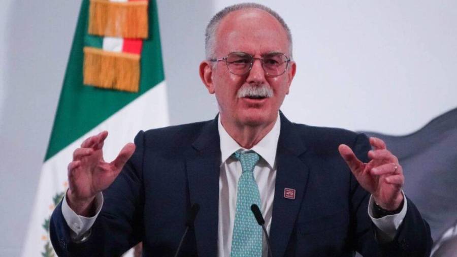 POLITICÓN: Crisis de gusano barrenador cobra víctima, se fue el Secretario de Agricultura